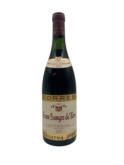 Flaske af Gran Sangre de Toro Torres 1989 rødvin