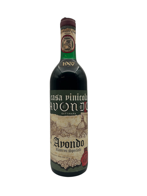 Flaske af Avondo Casa Vinicola 1967 Rødvin
