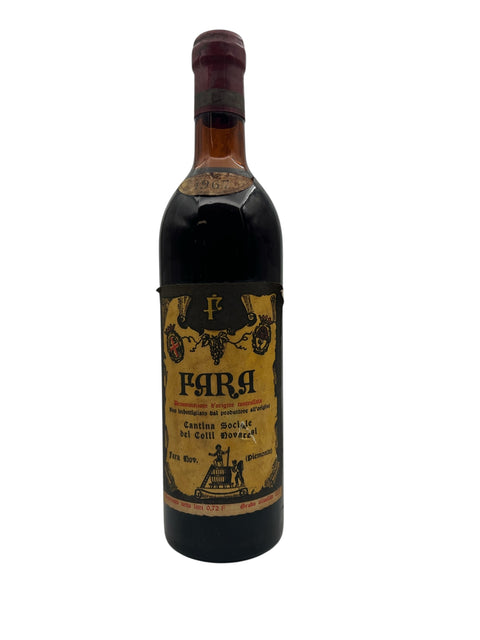 Fara Cantina Sociale dei Colli Novaresi 1967 flaske