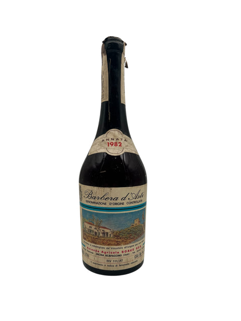 Flaske af Barbera d'Asti Incisa Scapaccino 1982