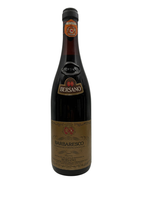 Flaske af Barbaresco Bersano 1975 med brun etikette