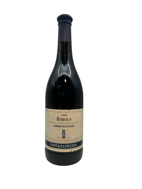 Fles rode wijn van Barolo Fontanafredda 1996
