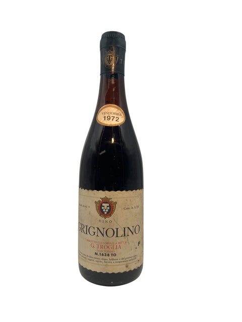Fles Grignolino G Troglia 1972 rode wijn met lichte robijnrode kleur