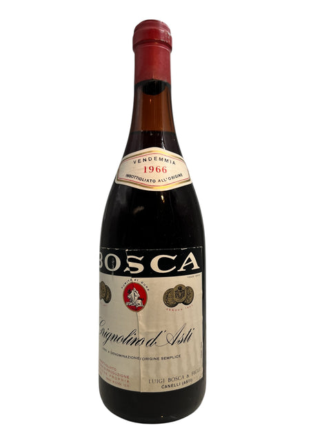 Flaske af Grignolino d'Asti Luigi Bosca 1966 rødvin
