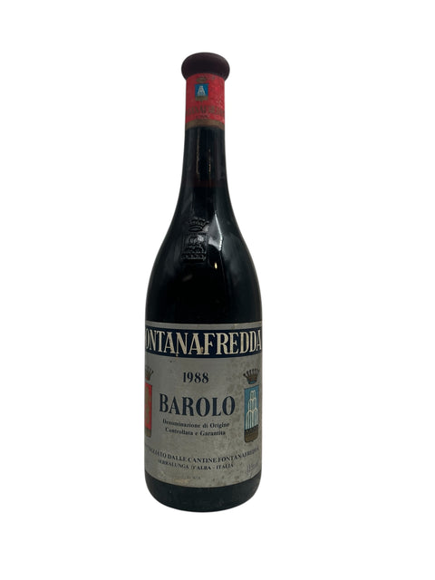 Barolo Fontanafredda 1988 flaska rött vin