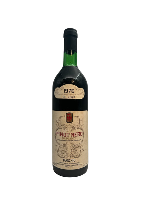 Flaske af Pinot Nero Maschio 1976