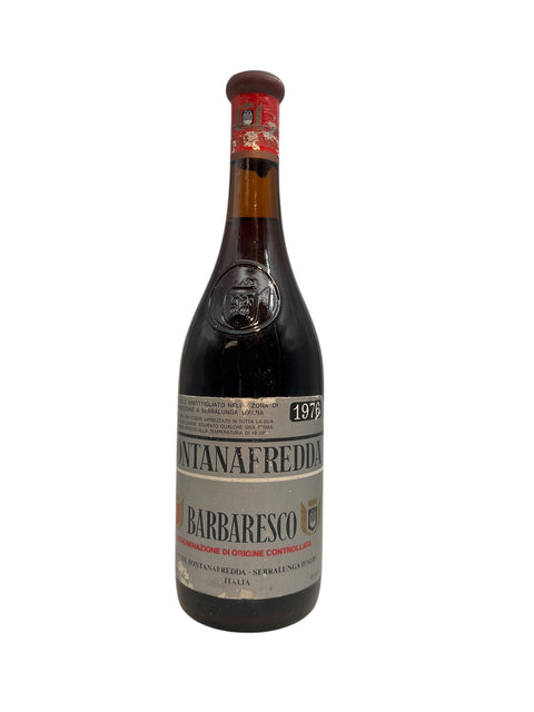 Flaske af Barbaresco Fontanafredda 1976 rødvin