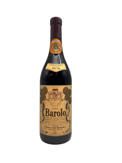 Fles rode wijn Barolo Terre del Barolo 1976