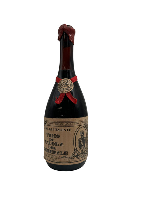 Fles Vino da Tavola del Generale uit 1976 met Italiaans etiket
