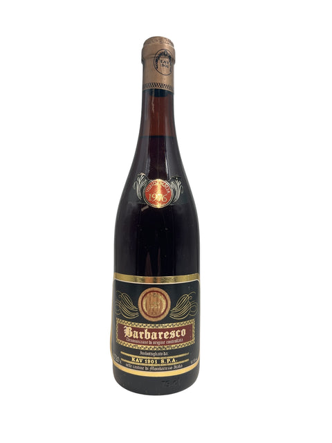 Barbaresco-Rotwein aus dem Jahrgang 1976, hergestellt von Kav 1901