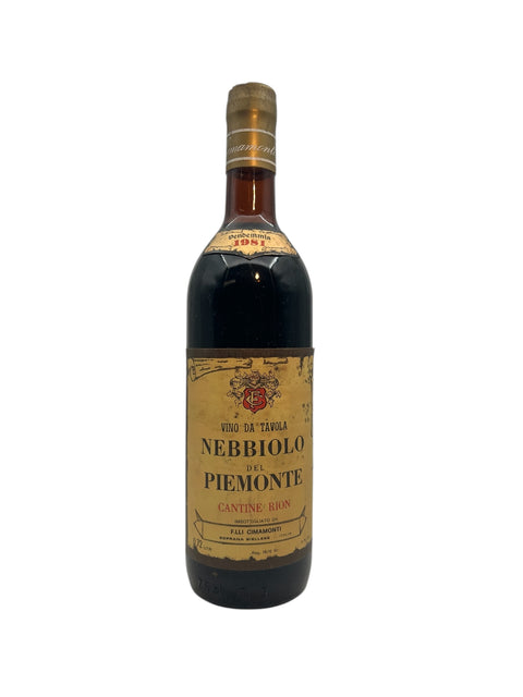 Bottle of Nebbiolo del Piemonte Cantine Rion 1981