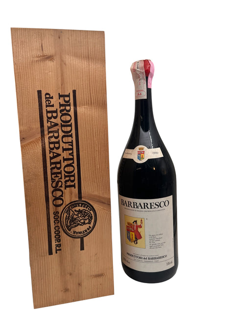 Barbaresco rode wijn uit 1990 met houten kist