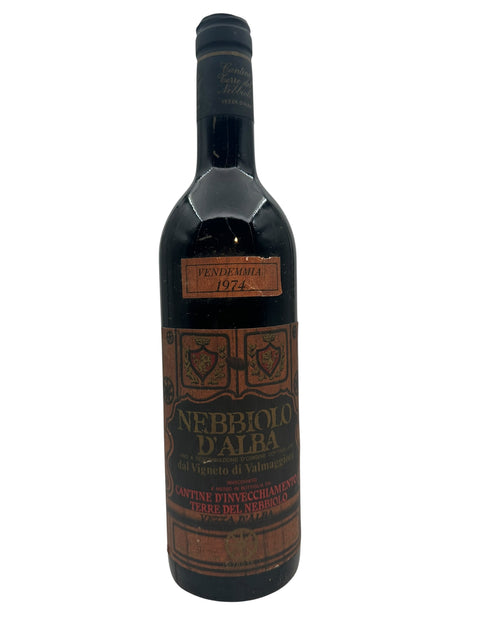 Fles Nebbiolo d'Alba Cantine d'Invecchiamento 1974