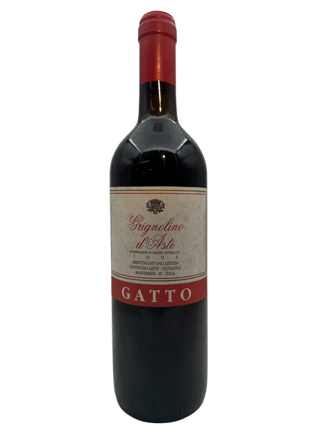 En flaska Grignolino d'Asti Gatto rött vin från 2019