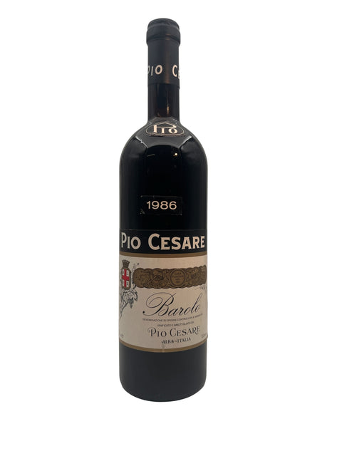 Bouteille de Barolo Pio Cesare millésime 1986